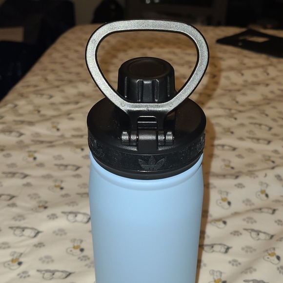 Adidas Thermos Bottle - Picture 4 of 4